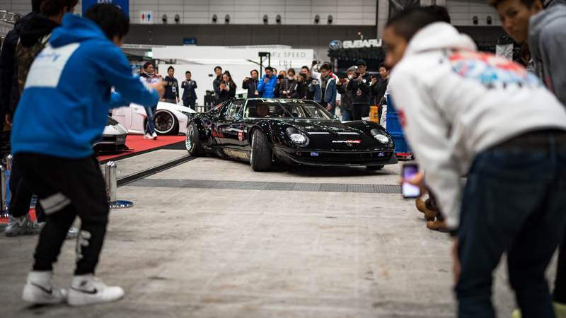 Even after the show was over, it still attracted a crowd